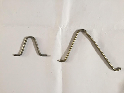 錨固釘?shù)陌惭b角度對(duì)龜甲網(wǎng)固定效果的影響