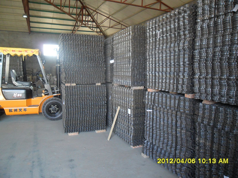 304龜甲網(wǎng)-車間